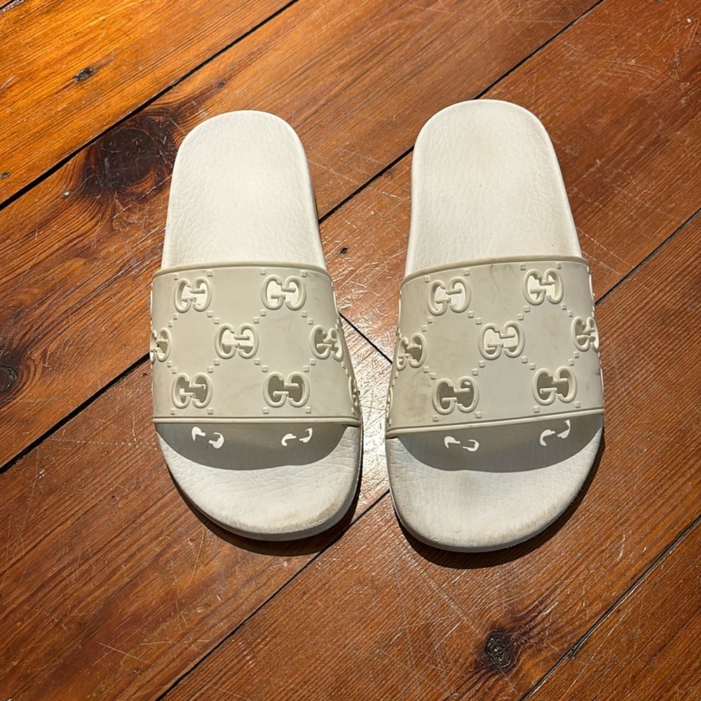 Gucci slides